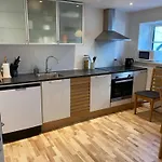 F27-k, 4 People, 4 Bedrooms, Fully Furnished Aalborg