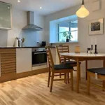 F27-k, 4 People, 4 Bedrooms, Fully Furnished Willa