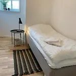 F27-k, 4 People, 4 Bedrooms, Fully Furnished