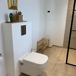 F27-k, 4 People, 4 Bedrooms, Fully Furnished