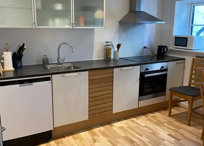 F27-k, 4 People, 4 Bedrooms, Fully Furnished Aalborg